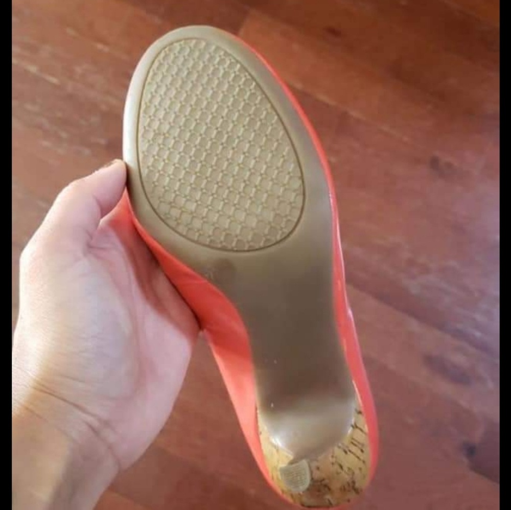 Jessica Simpson Pumps - Picture 4 of 4